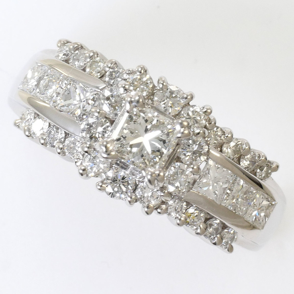 VINTAGE Silver Diamond Ring